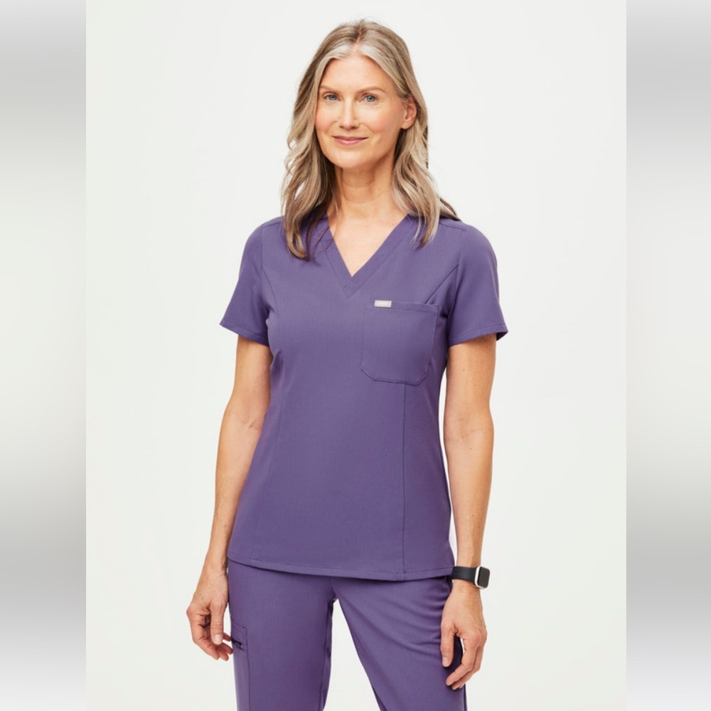 Figs Amethyst slim caterina Purple V-Neck Women's Top medium